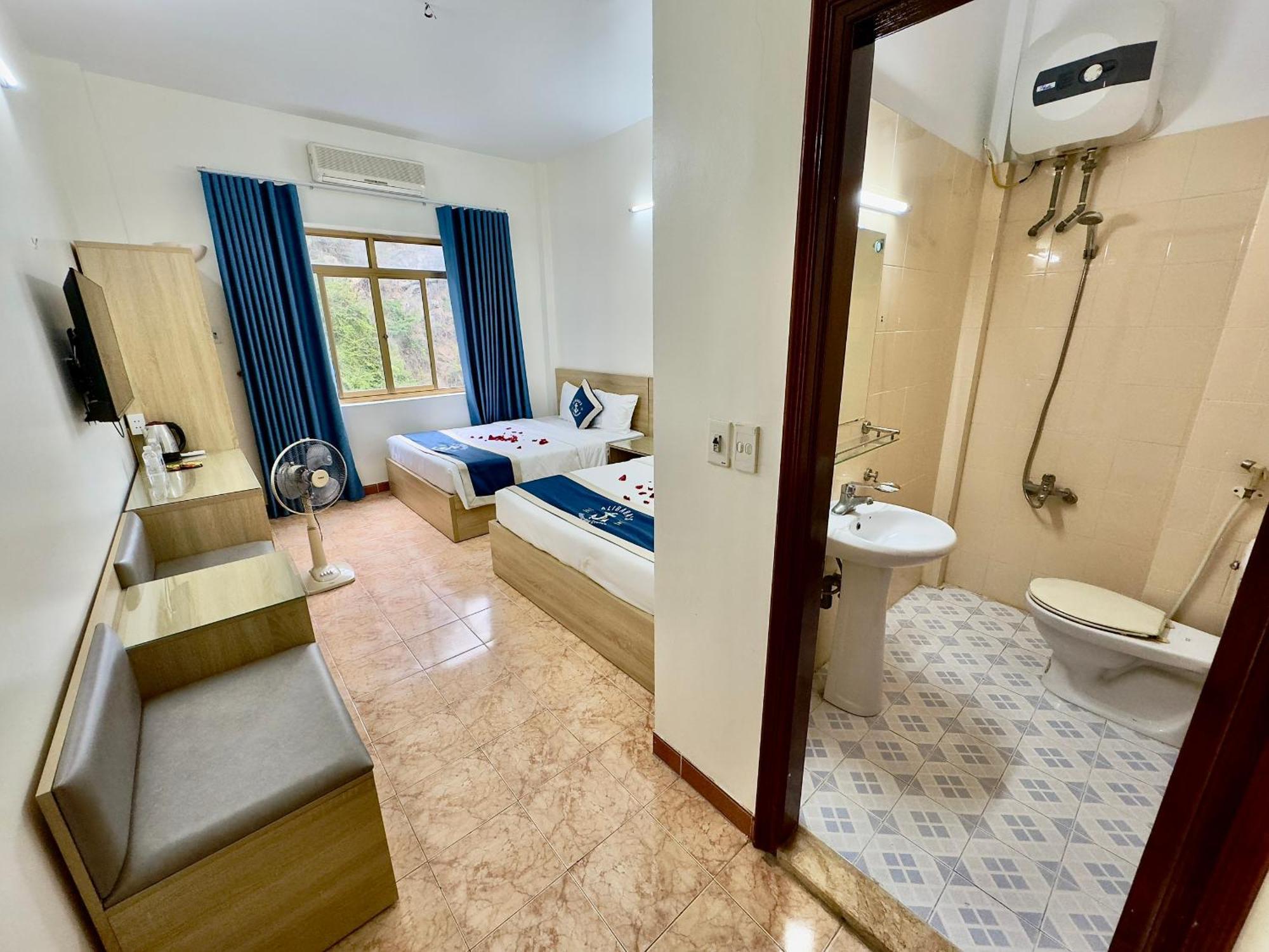 Cat Ba Plaza Hotel Dong Khe Sau Dış mekan fotoğraf